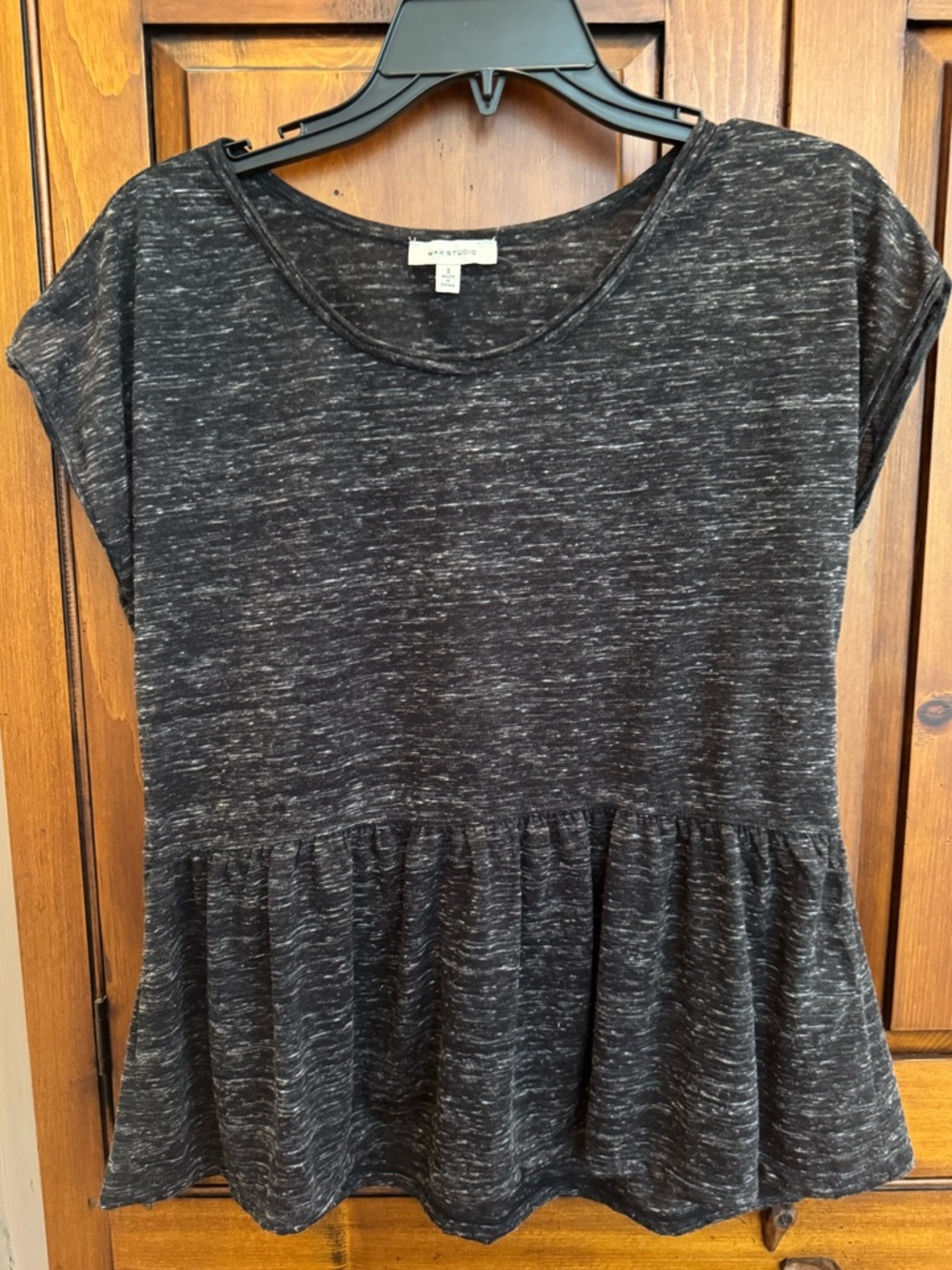 Max Studio Size Small Charcoal Heather & White Ticking Baby Doll Peplum Tee EUC